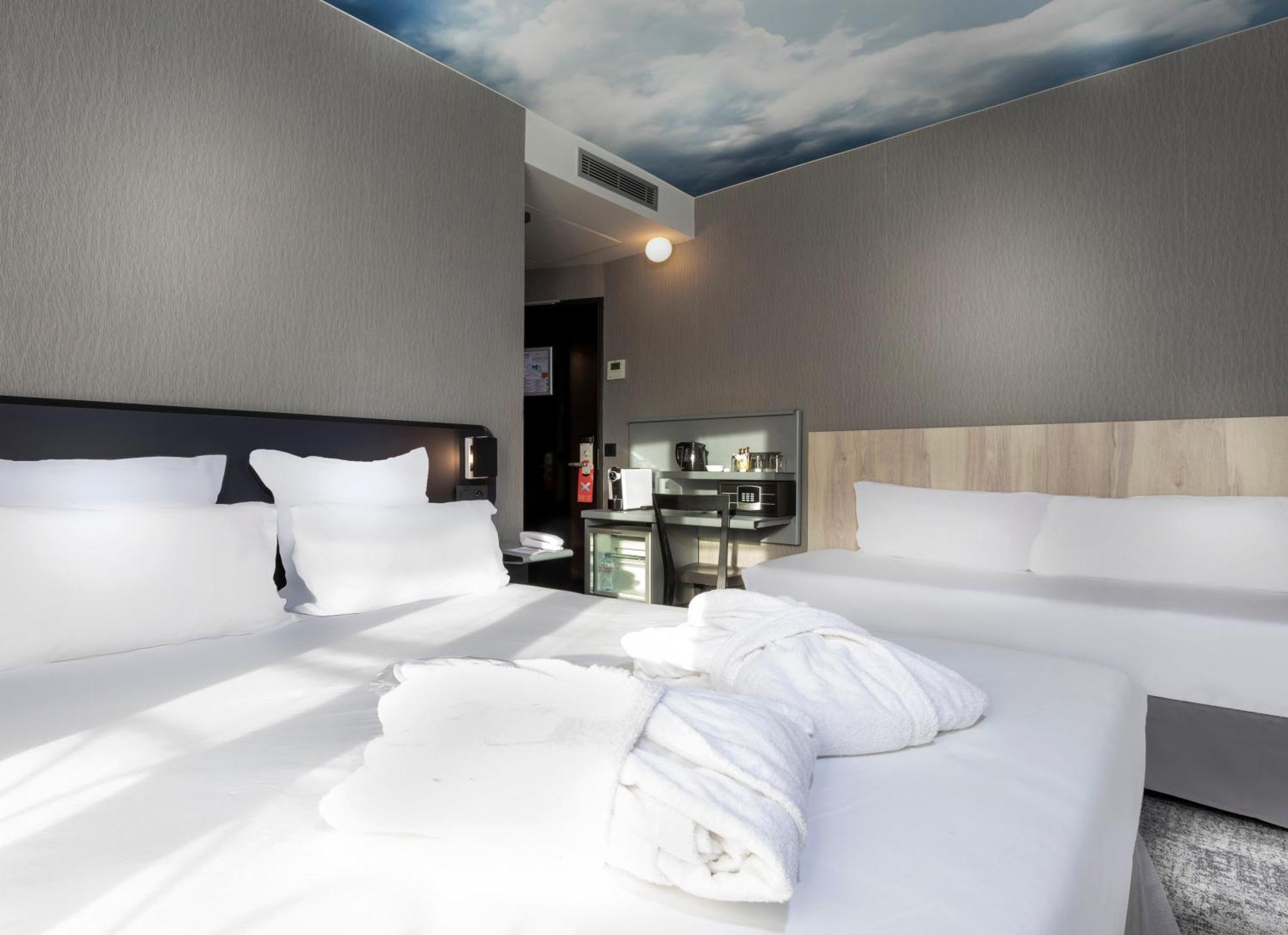 Family Room,1208499253:JPEG